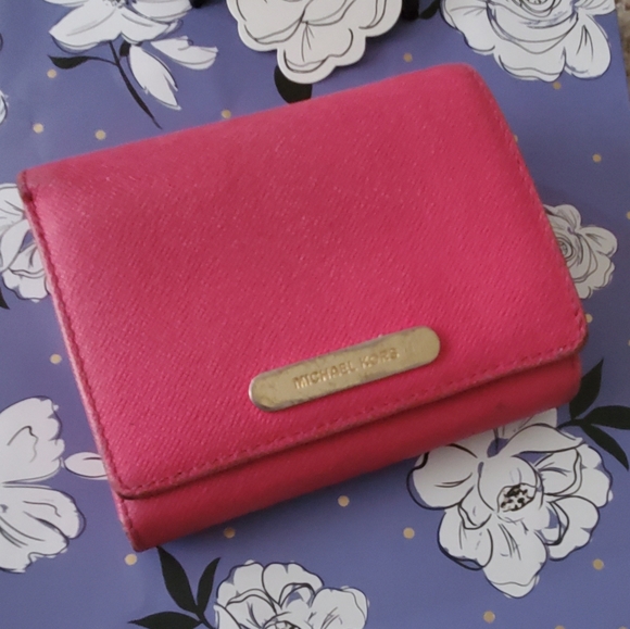 Michael Kors Handbags - Square MK wallet